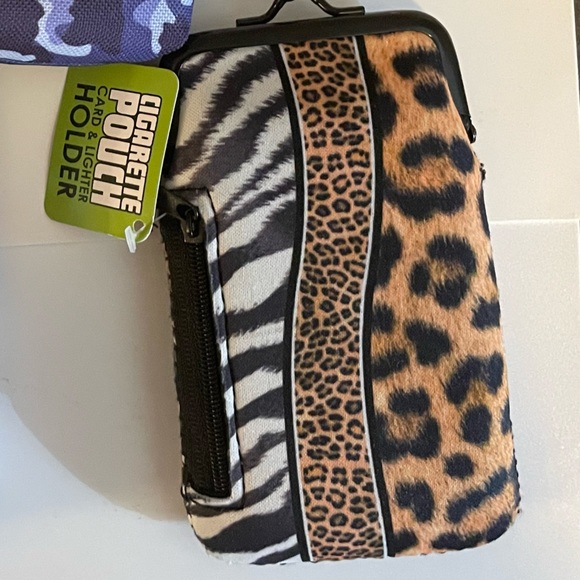 Cigarette case/holder with side zeppelin pocket and credit card slot - Picture 4 of 6